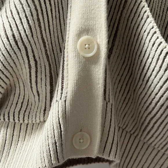 Varley Cream and Black Women's Sweater